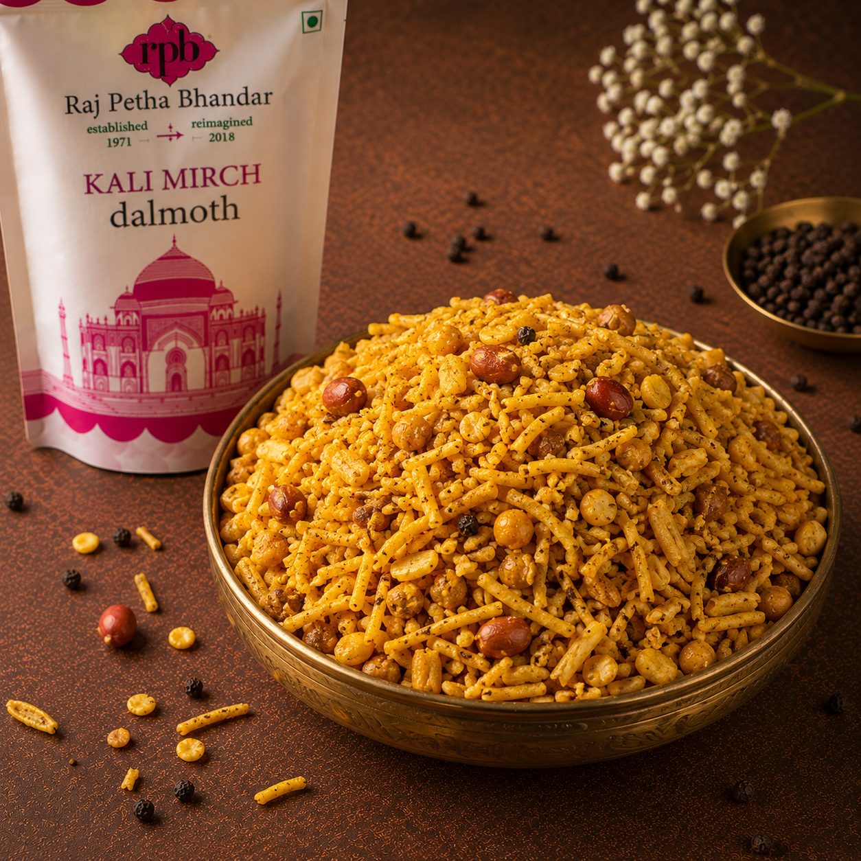 Kali Mirch Dalmoth